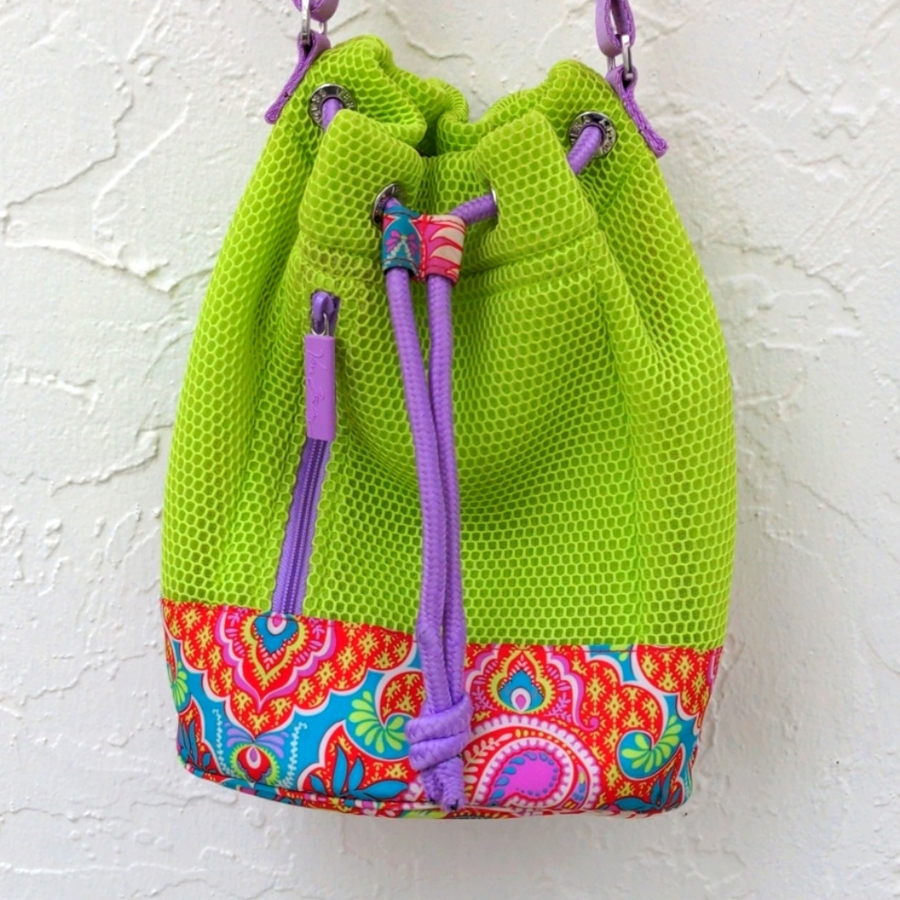 Vera Bradley Citrine Paisley Paradise beach tote